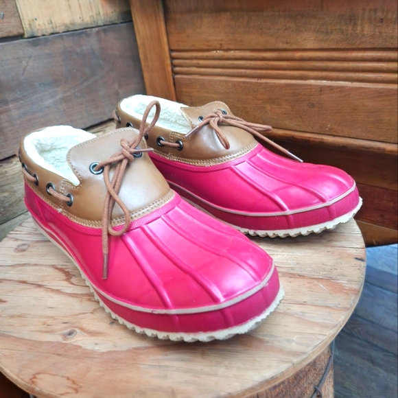 Comfortview waterproof slip on shoes - Picture 2 of 7